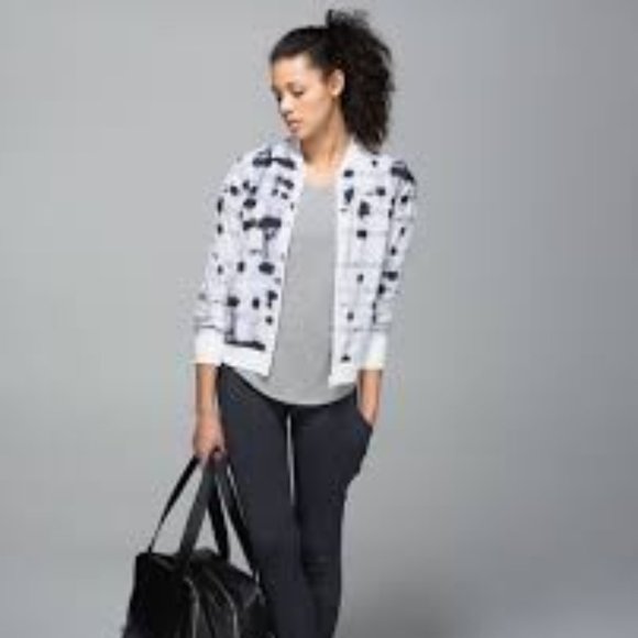 SOLD! Not Available  | Lululemon Noir Jacket II Ghost Weave Size 6~ NEW - Picture 1 of 8